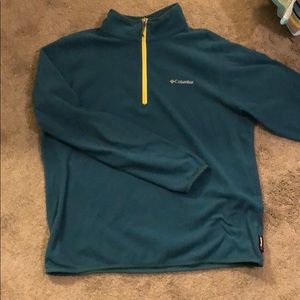 Columbia Polartec 1/4 zip fleece.
